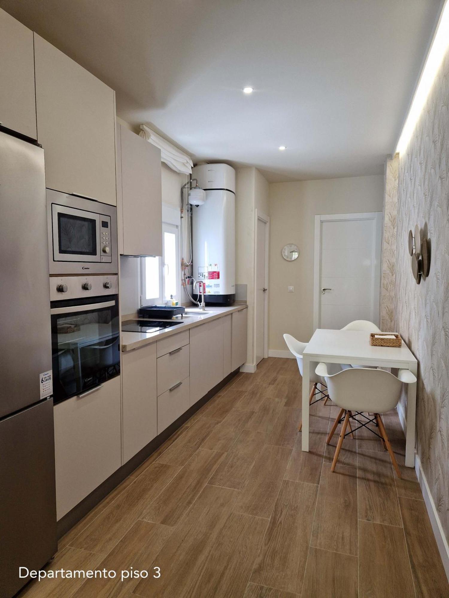 Virgen De Gracia Apartments Malaga Zewnętrze zdjęcie